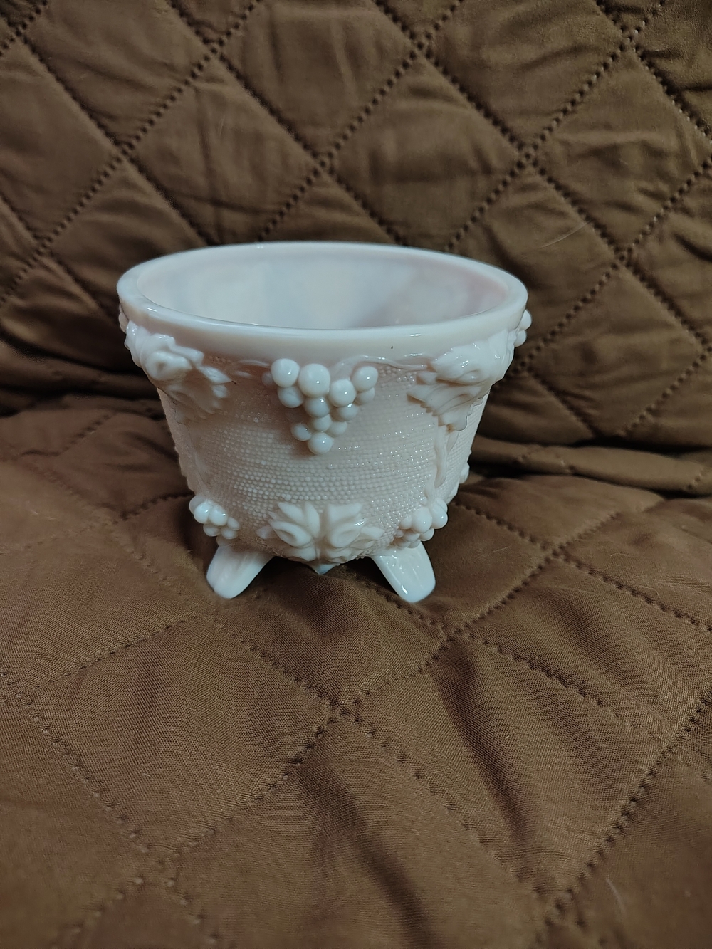 Vintage Jeannette Shell Pink Milk Glass Footed Candy Dish Grape Pattern